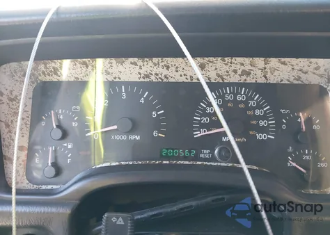 1999 Jeep Cherokee Classic/Sport z USA, uszkodzony, nr VIN 1J4FF68S0XL554367